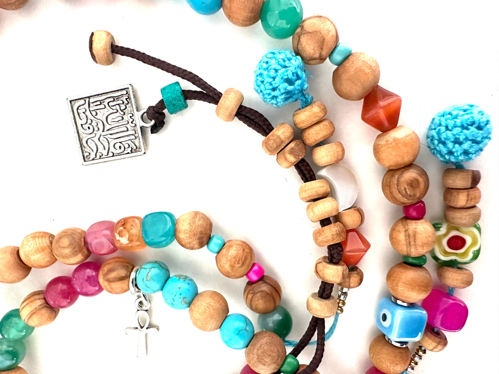 Crochet olive wood sebha.