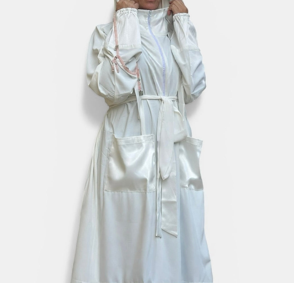 WHITE HOODIE ABAYA.