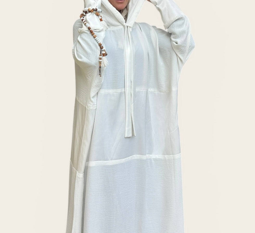 OFF-WHITE FLOW ABAYA.