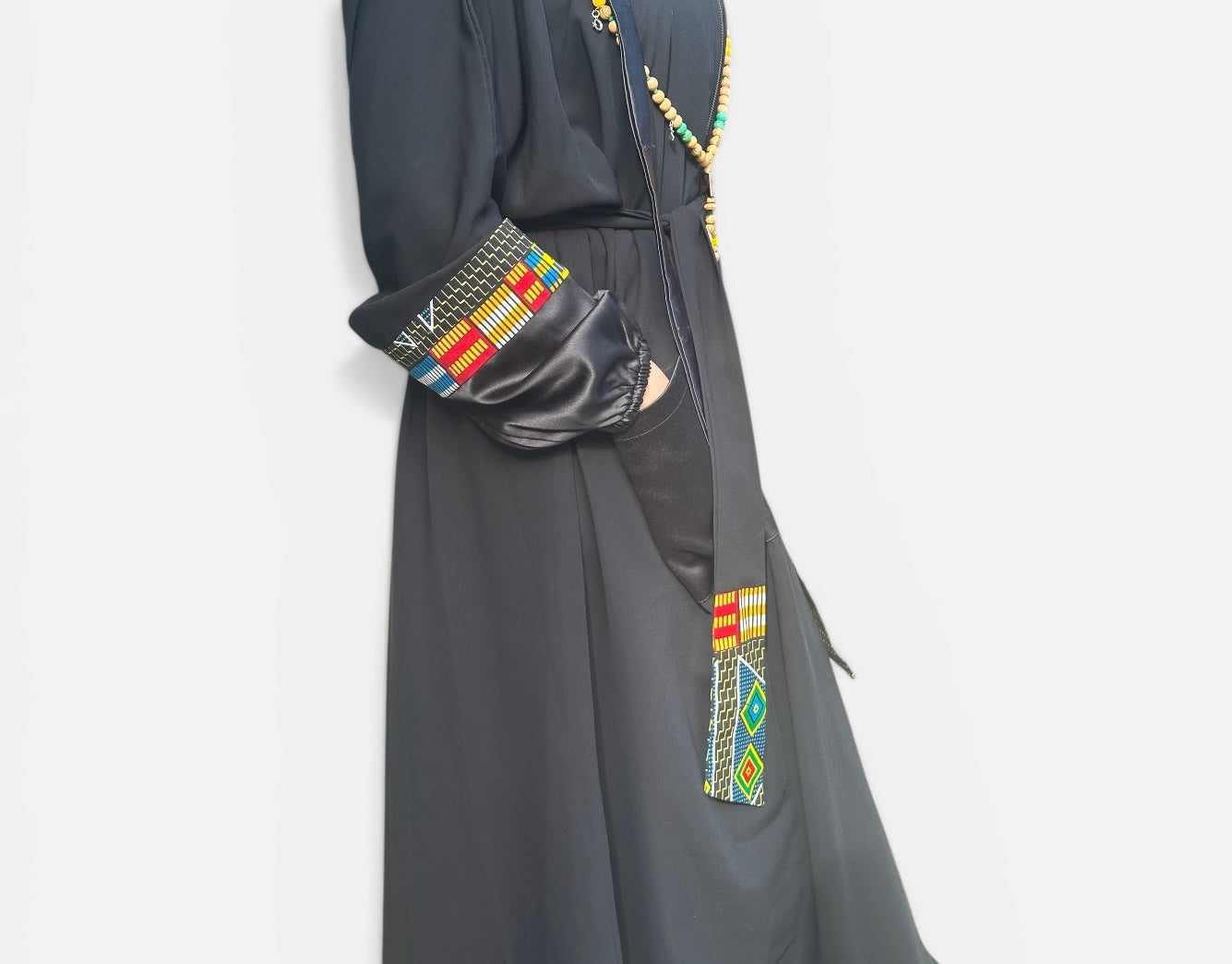 MULTICOLORED AFRICAN ABAYA.