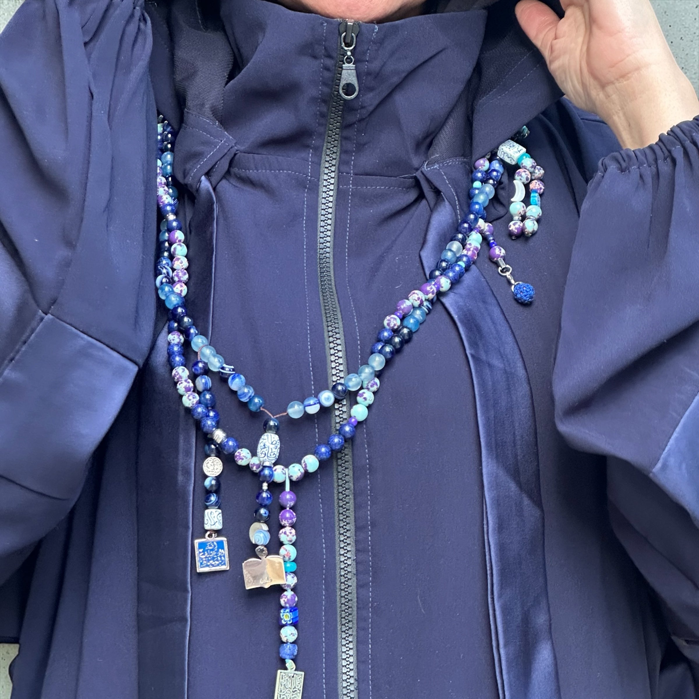NAVY BLUE SILK ABAYA.